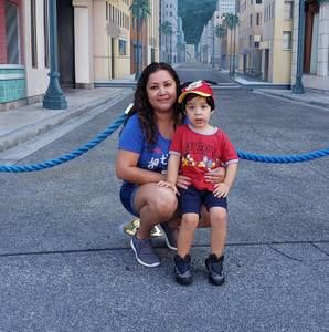 Meet your Posher, Raquel